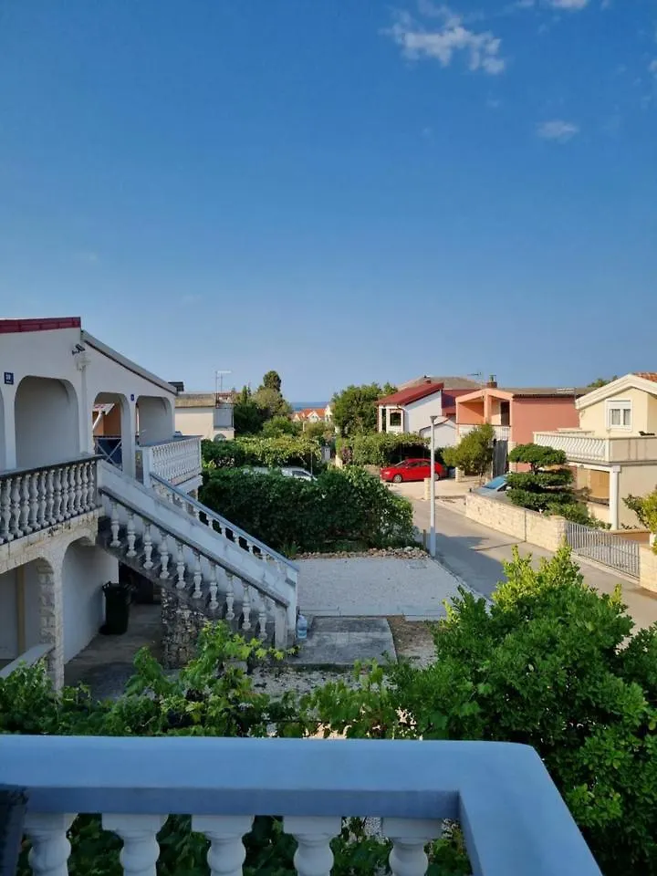 Apartmani Marica Vir 0*,  Croatia